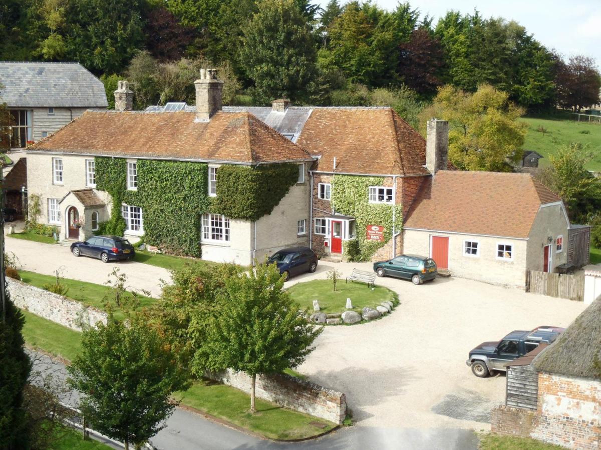Manor Farm B&B Marlborough Exterior foto